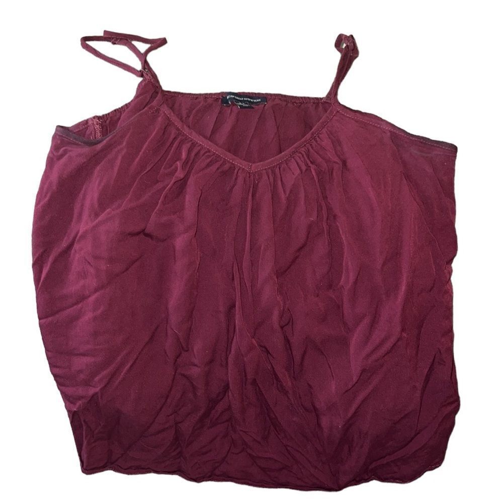 ✨ american eagle burgundy flowy cami top✨